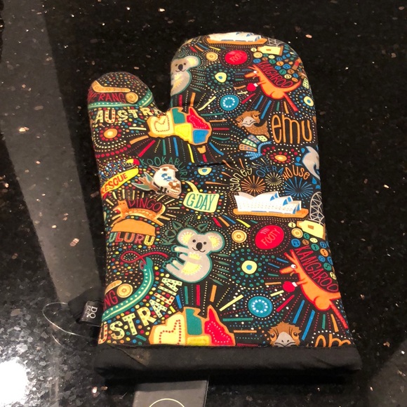 Australia G’Day Oven Mitt Outside Cotton, inside polyester. Sydney - Picture 1 of 10